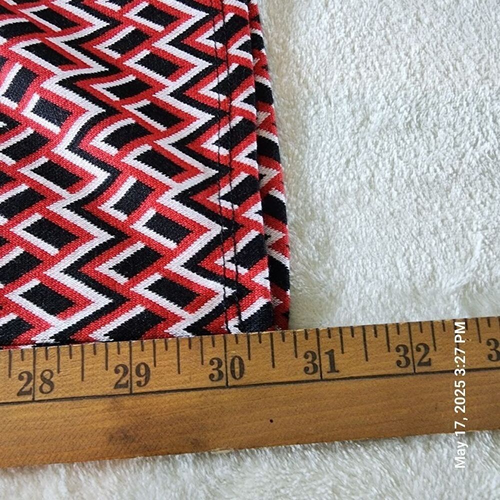 Asos Design Women's Pants Sz 6 Red Black Geometric Pattern Flare Bottom Stretch - Picture 12 of 13